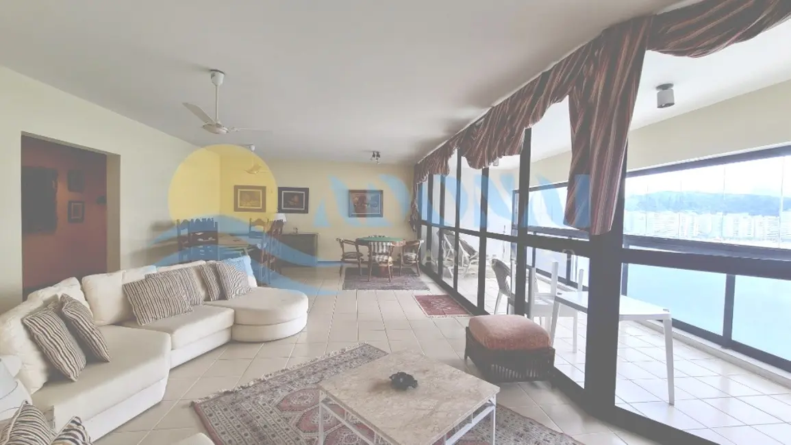 Foto 2 de Apartamento com 3 quartos à venda, 160m2 em Jardim Astúrias, Guaruja - SP