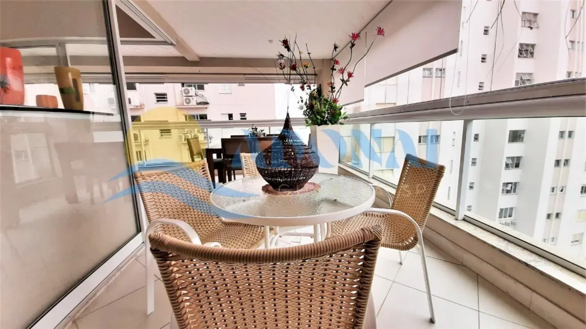 Foto 8 de Apartamento com 4 quartos à venda, 148m2 em Jardim Astúrias, Guaruja - SP