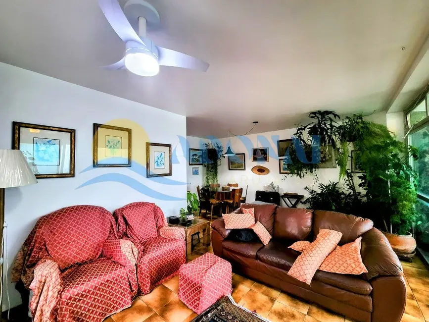 Apartamento com 3 quartos à venda, 140m2 em Jardim Astúrias, Guaruja - SP - imagem 4 Foto 4 de Apartamento com 3 quartos à venda, 140m2 em Jardim Astúrias, Guaruja - SP