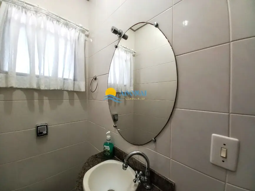 Apartamento com 3 quartos à venda, 135m2 em Pitangueiras, Guaruja - SP - imagem 7 Foto 7 de Apartamento com 3 quartos à venda, 135m2 em Pitangueiras, Guaruja - SP