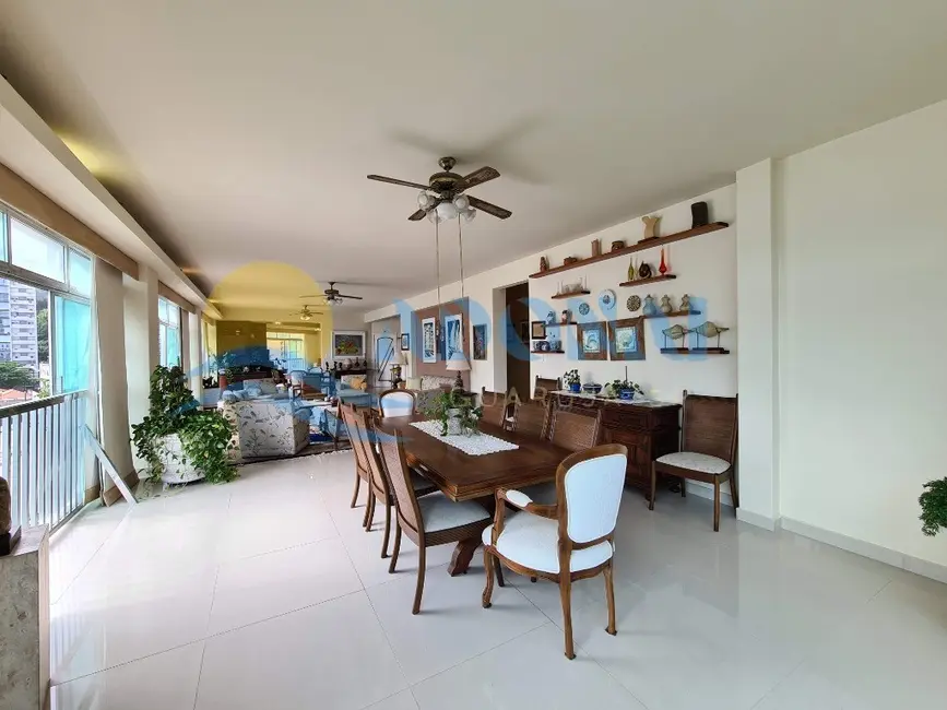 Apartamento com 7 quartos à venda, 500m2 em Pitangueiras, Guaruja - SP - imagem 2 Foto 2 de Apartamento com 7 quartos à venda, 500m2 em Pitangueiras, Guaruja - SP