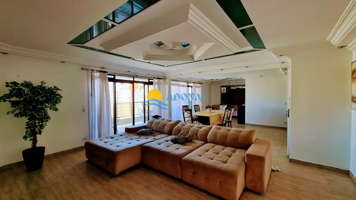 Apartamento com 3 quartos à venda, 420m2 em Pitangueiras, Guaruja - SP - imagem 7 Foto 7 de Apartamento com 3 quartos à venda, 420m2 em Pitangueiras, Guaruja - SP