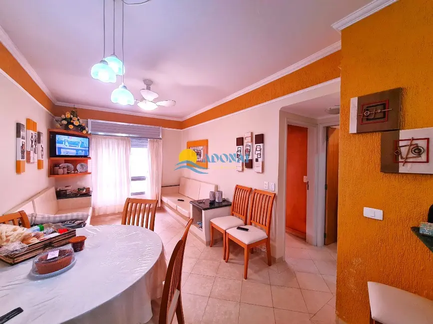 Foto 2 de Apartamento com 2 quartos à venda, 75m2 em Pitangueiras, Guaruja - SP