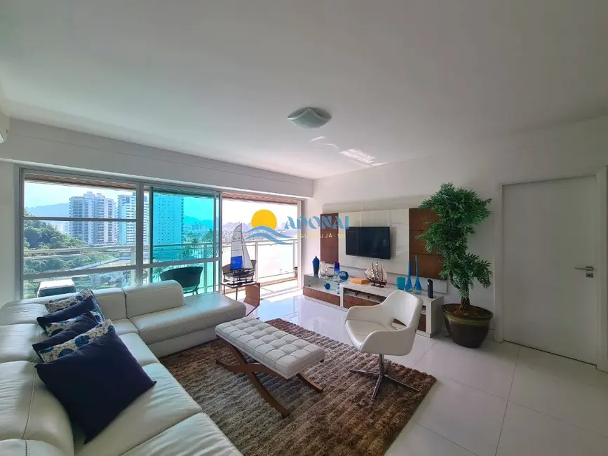 Foto 4 de Apartamento com 3 quartos à venda, 160m2 em Pitangueiras, Guaruja - SP