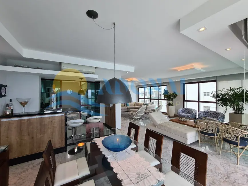 Apartamento com 4 quartos à venda, 200m2 em Pitangueiras, Guaruja - SP - imagem 9 Foto 9 de Apartamento com 4 quartos à venda, 200m2 em Pitangueiras, Guaruja - SP