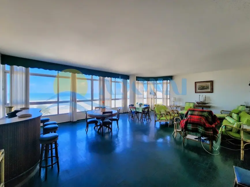 Foto 2 de Apartamento com 5 quartos à venda, 240m2 em Pitangueiras, Guaruja - SP