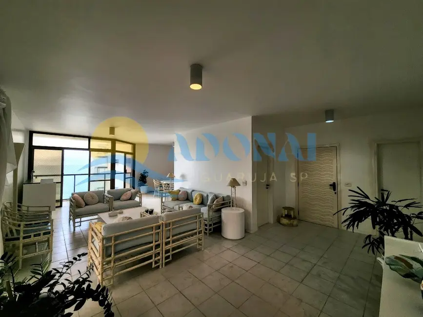 Apartamento com 4 quartos à venda, 225m2 em Pitangueiras, Guaruja - SP - imagem 4 Foto 4 de Apartamento com 4 quartos à venda, 225m2 em Pitangueiras, Guaruja - SP