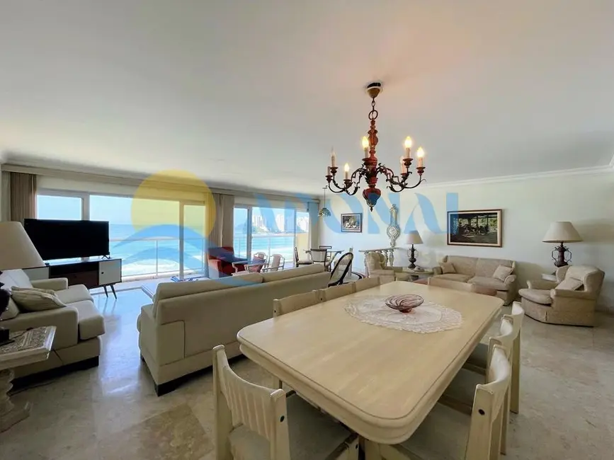 Foto 5 de Apartamento com 4 quartos à venda, 280m2 em Pitangueiras, Guaruja - SP
