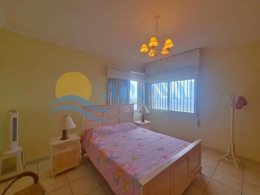 Apartamento com 4 quartos à venda, 190m2 em Pitangueiras, Guaruja - SP - imagem 6 Foto 6 de Apartamento com 4 quartos à venda, 190m2 em Pitangueiras, Guaruja - SP