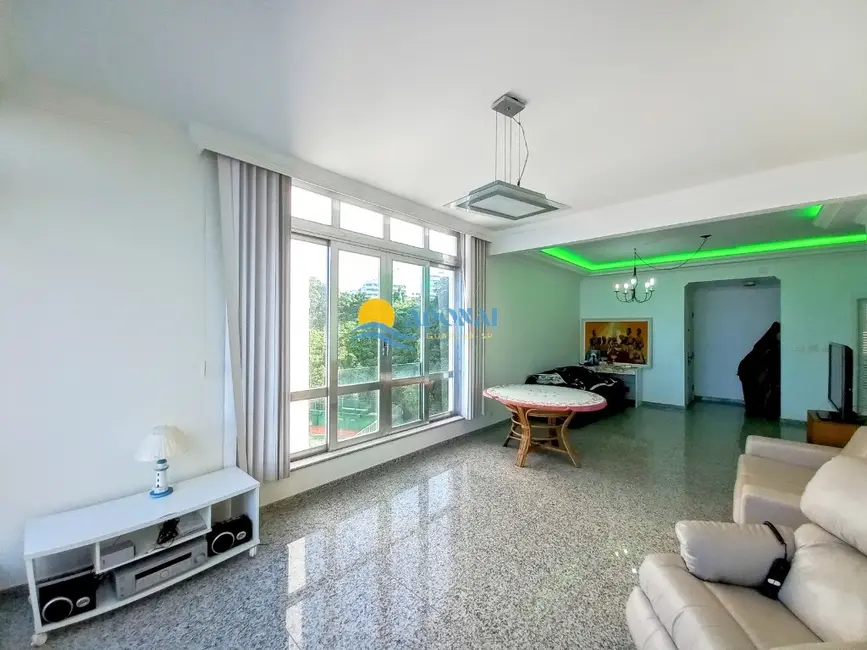 Apartamento com 4 quartos à venda, 200m2 em Pitangueiras, Guaruja - SP - imagem 5 Foto 5 de Apartamento com 4 quartos à venda, 200m2 em Pitangueiras, Guaruja - SP
