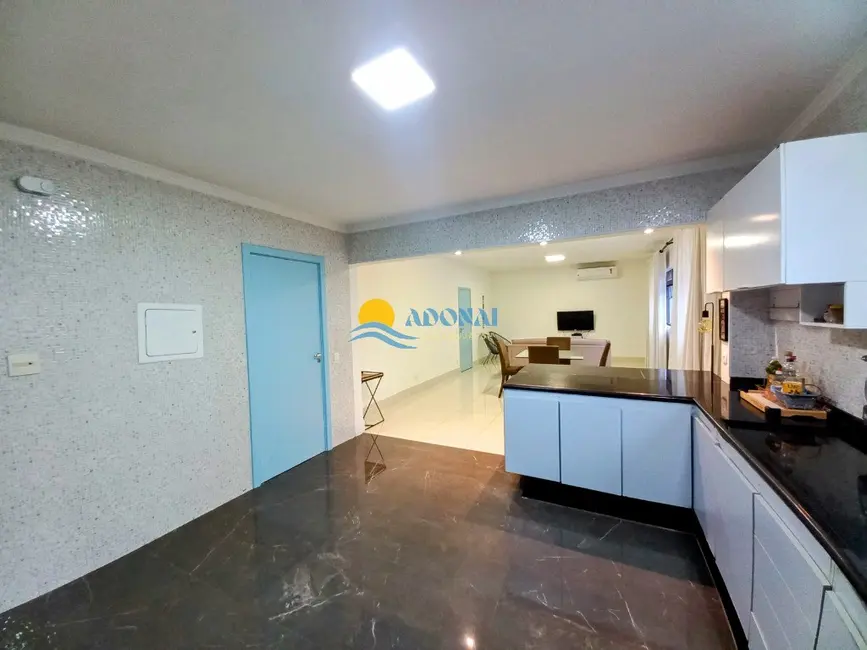Apartamento com 3 quartos à venda, 140m2 em Pitangueiras, Guaruja - SP - imagem 8 Foto 8 de Apartamento com 3 quartos à venda, 140m2 em Pitangueiras, Guaruja - SP