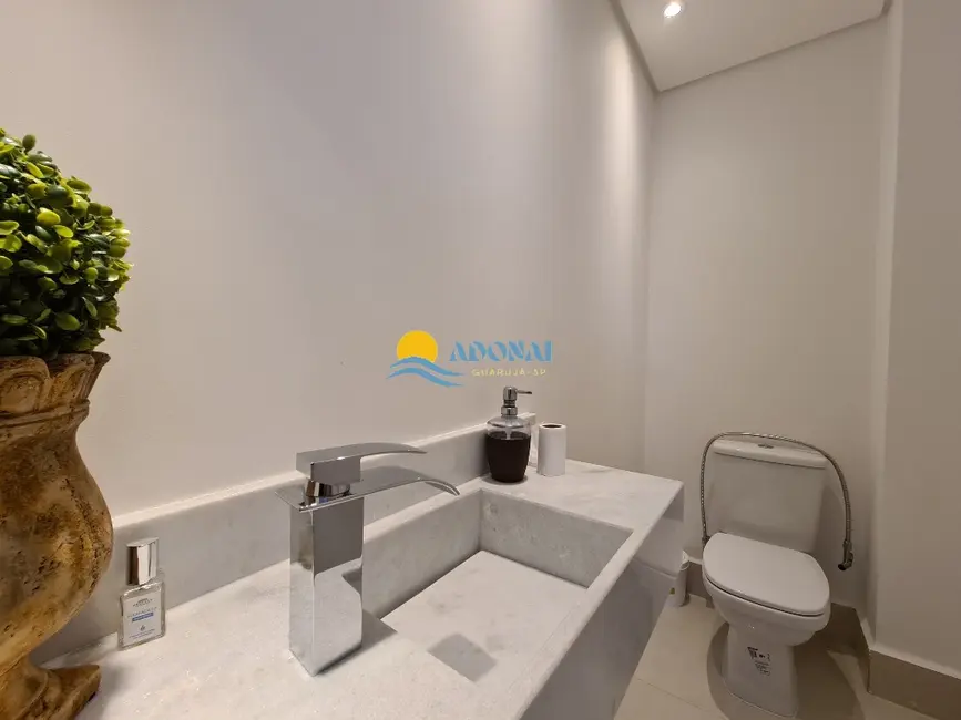 Apartamento com 6 quartos à venda, 360m2 em Pitangueiras, Guaruja - SP - imagem 5 Foto 5 de Apartamento com 6 quartos à venda, 360m2 em Pitangueiras, Guaruja - SP