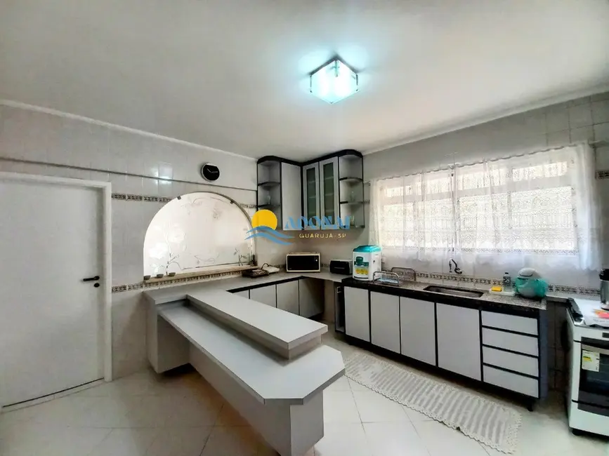 Foto 9 de Apartamento com 3 quartos à venda, 140m2 em Pitangueiras, Guaruja - SP