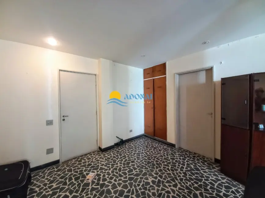 Apartamento com 4 quartos à venda, 240m2 em Pitangueiras, Guaruja - SP - imagem 4 Foto 4 de Apartamento com 4 quartos à venda, 240m2 em Pitangueiras, Guaruja - SP