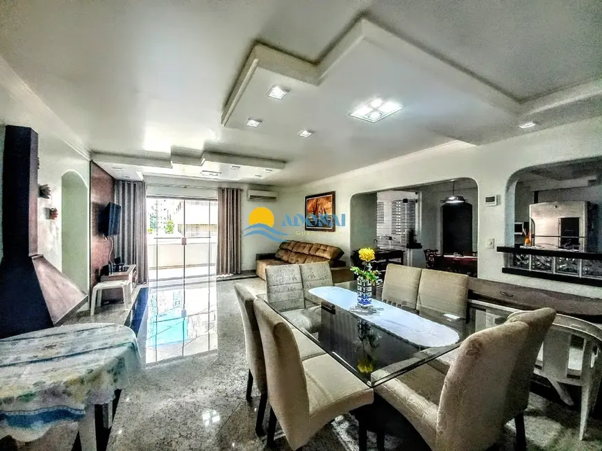 Foto 1 de Apartamento com 2 quartos à venda, 137m2 em Pitangueiras, Guaruja - SP