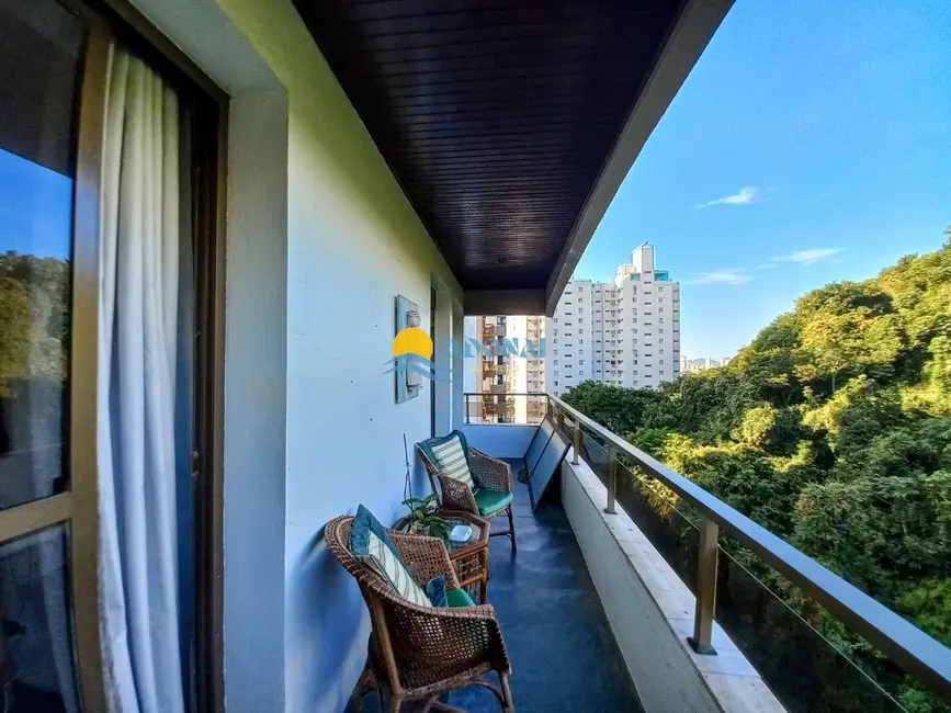 Foto 8 de Apartamento com 3 quartos à venda, 104m2 em Pitangueiras, Guaruja - SP