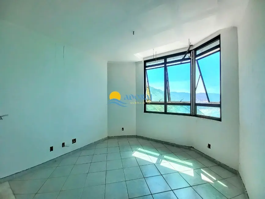 Foto 7 de Apartamento com 4 quartos à venda, 232m2 em Pitangueiras, Guaruja - SP