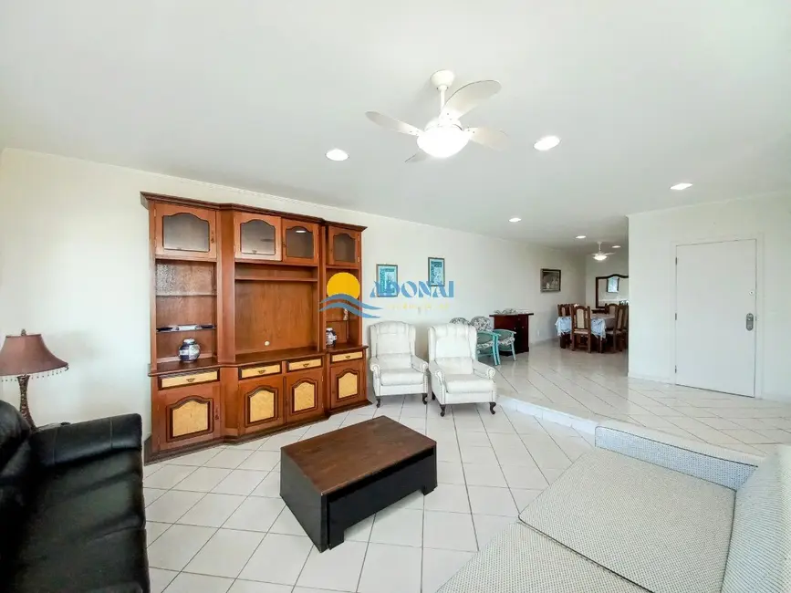 Apartamento com 4 quartos à venda, 232m2 em Pitangueiras, Guaruja - SP - imagem 6 Foto 6 de Apartamento com 4 quartos à venda, 232m2 em Pitangueiras, Guaruja - SP