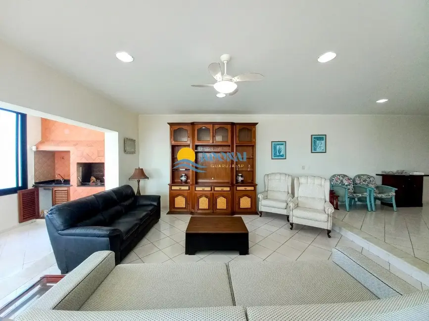 Apartamento com 4 quartos à venda, 232m2 em Pitangueiras, Guaruja - SP - imagem 7 Foto 7 de Apartamento com 4 quartos à venda, 232m2 em Pitangueiras, Guaruja - SP