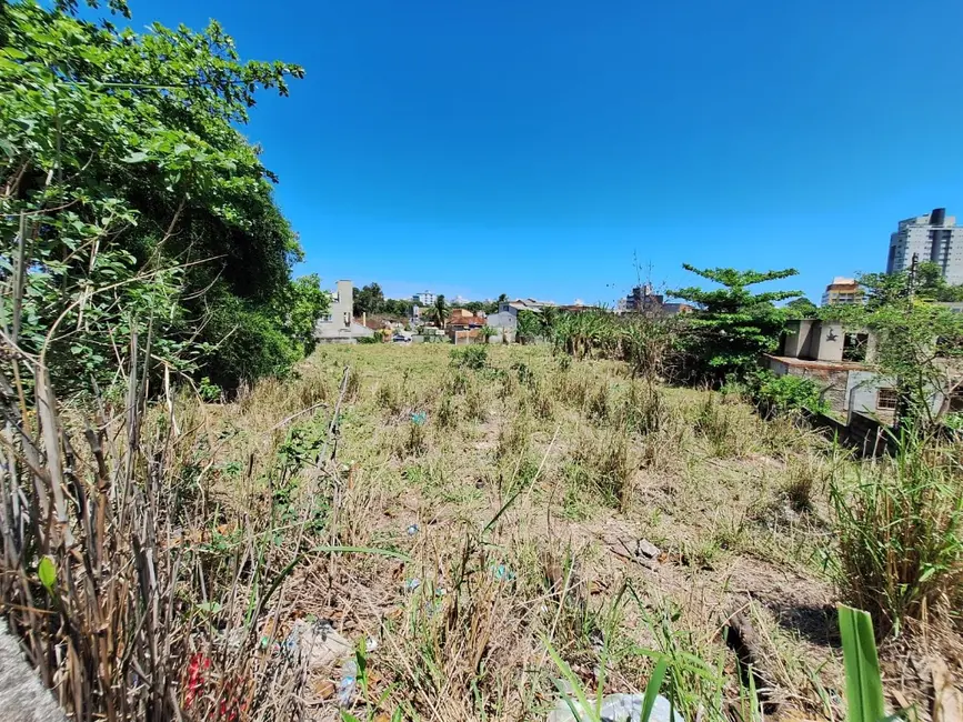 Terreno / Lote à venda, 4223m2 em Novo Cavaleiro, Macae - RJ - imagem 6 Foto 6 de Terreno / Lote à venda, 4223m2 em Novo Cavaleiro, Macae - RJ