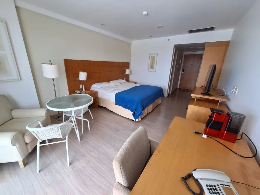 Apartamento com 1 quarto à venda e para alugar, 32m2 em Cavaleiros, Macae - RJ - imagem 6 Foto 6 de Apartamento com 1 quarto à venda e para alugar, 32m2 em Cavaleiros, Macae - RJ