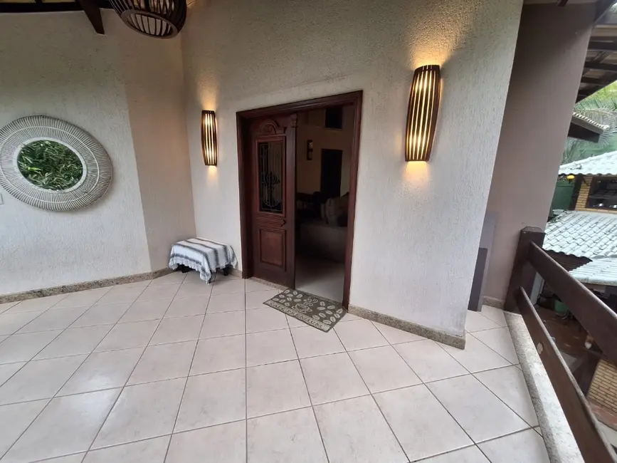 Foto 1 de Casa de Condomínio com 4 quartos à venda, 700m2 em Mar do Norte, Rio Das Ostras - RJ