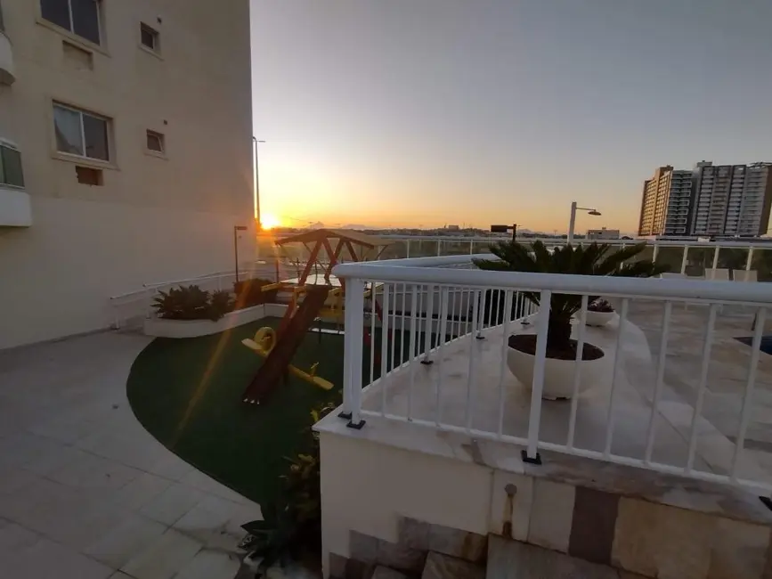 Apartamento com 2 quartos à venda, 76m2 em Praia Campista, Macae - RJ - imagem 2 Foto 2 de Apartamento com 2 quartos à venda, 76m2 em Praia Campista, Macae - RJ