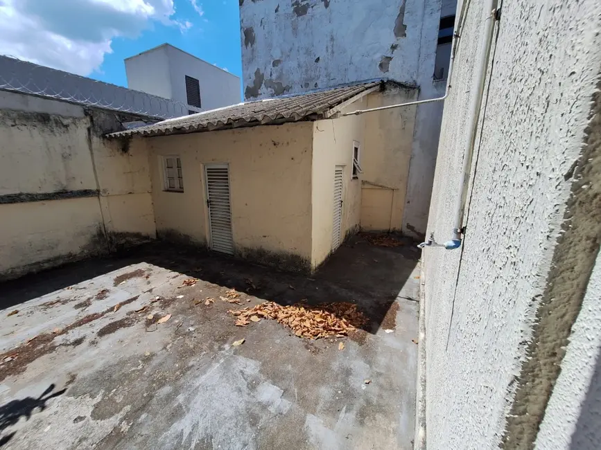 Casa com 3 quartos à venda, 360m2 em Centro, Macae - RJ - imagem 9 Foto 9 de Casa com 3 quartos à venda, 360m2 em Centro, Macae - RJ