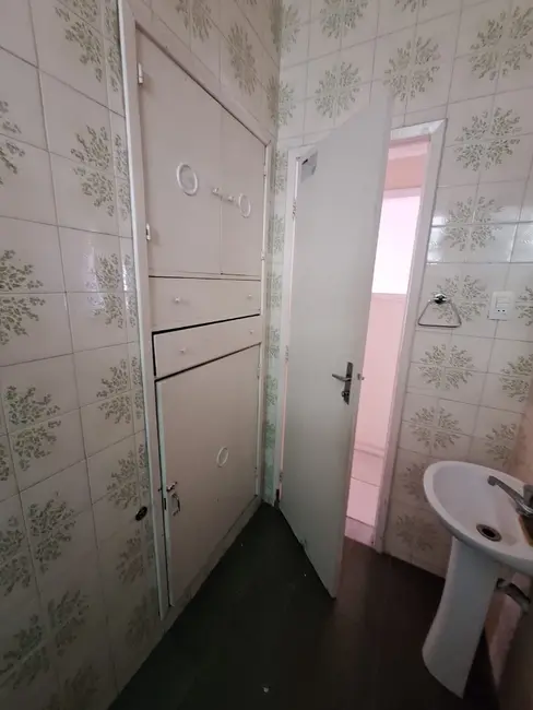 Foto 2 de Casa com 3 quartos à venda, 360m2 em Centro, Macae - RJ