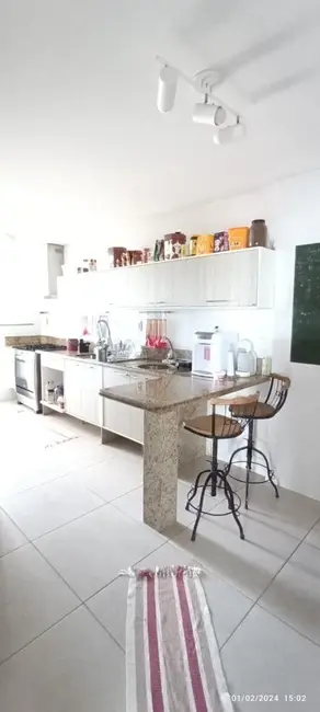 Apartamento com 3 quartos à venda, 150m2 em Cavaleiros, Macae - RJ - imagem 2 Foto 2 de Apartamento com 3 quartos à venda, 150m2 em Cavaleiros, Macae - RJ