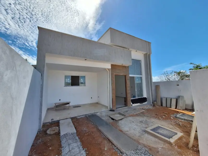 Foto 1 de Casa com 2 quartos à venda, 150m2 em Mar do Norte, Rio Das Ostras - RJ