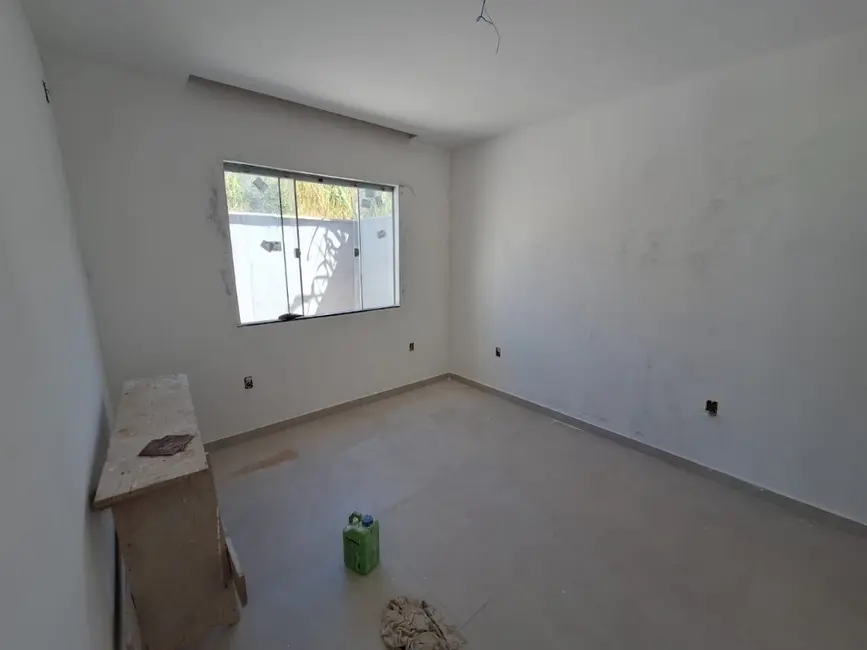 Foto 3 de Casa com 2 quartos à venda, 150m2 em Mar do Norte, Rio Das Ostras - RJ