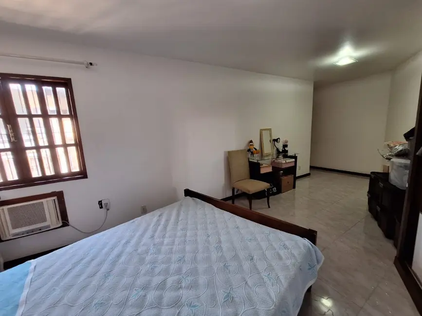 Foto 2 de Apartamento com 3 quartos à venda, 139m2 em Cajueiros, Macae - RJ