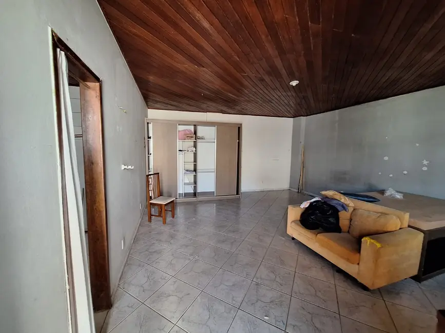 Foto 2 de Sala Comercial com 18 quartos à venda e para alugar, 2000m2 em Mar do Norte, Rio Das Ostras - RJ