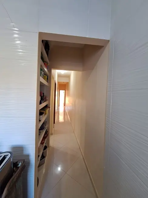 Casa com 4 quartos à venda, 300m2 em Mar do Norte, Rio Das Ostras - RJ - imagem 9 Foto 9 de Casa com 4 quartos à venda, 300m2 em Mar do Norte, Rio Das Ostras - RJ