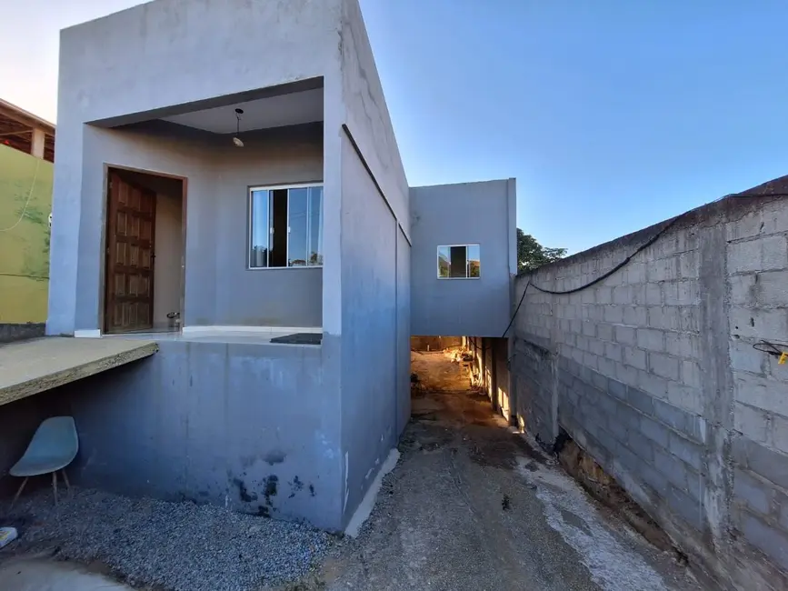 Casa com 4 quartos à venda, 300m2 em Mar do Norte, Rio Das Ostras - RJ - imagem 3 Foto 3 de Casa com 4 quartos à venda, 300m2 em Mar do Norte, Rio Das Ostras - RJ