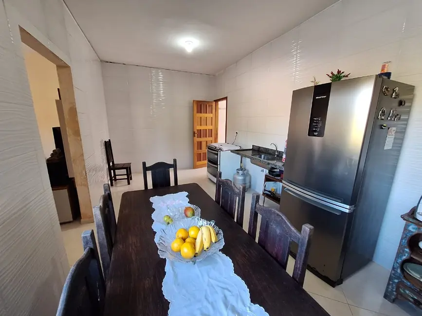 Casa com 4 quartos à venda, 300m2 em Mar do Norte, Rio Das Ostras - RJ - imagem 8 Foto 8 de Casa com 4 quartos à venda, 300m2 em Mar do Norte, Rio Das Ostras - RJ