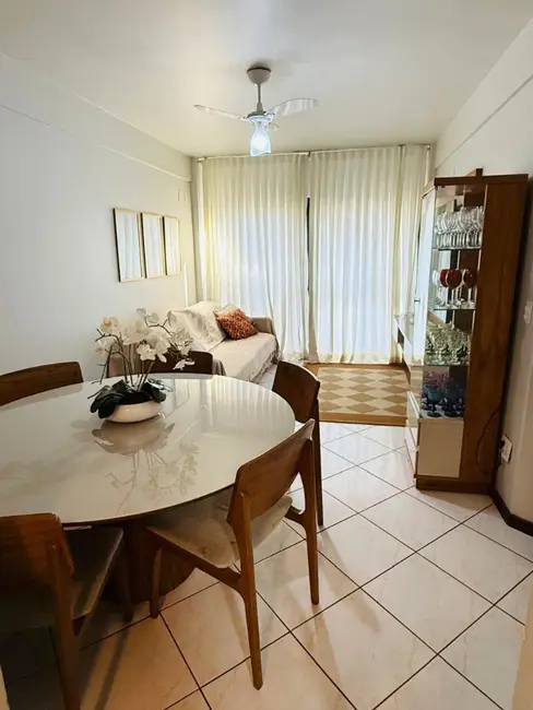 Apartamento com 3 quartos para alugar, 140m2 em Cavaleiros, Macae - RJ - imagem 5 Foto 5 de Apartamento com 3 quartos para alugar, 140m2 em Cavaleiros, Macae - RJ