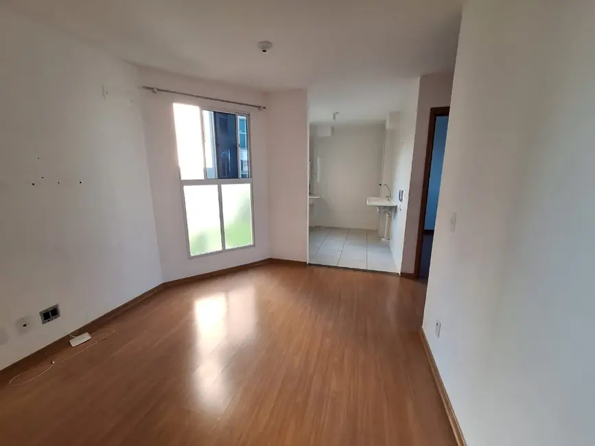 Apartamento com 2 quartos para alugar, 50m2 em Atlântica, Rio Das Ostras - RJ - imagem 3 Foto 3 de Apartamento com 2 quartos para alugar, 50m2 em Atlântica, Rio Das Ostras - RJ