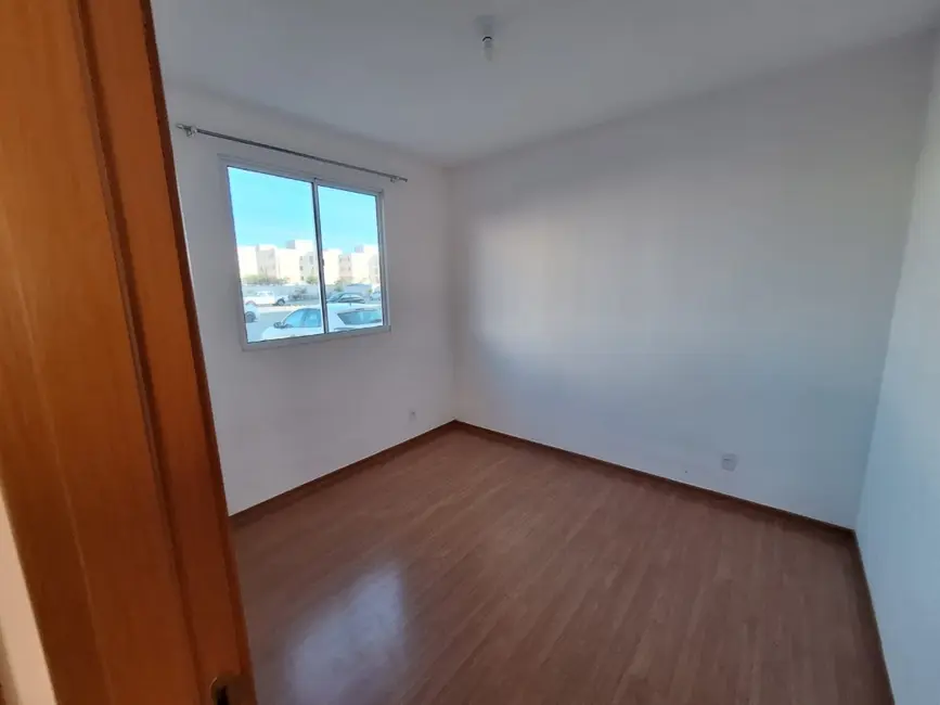 Apartamento com 2 quartos para alugar, 50m2 em Atlântica, Rio Das Ostras - RJ - imagem 5 Foto 5 de Apartamento com 2 quartos para alugar, 50m2 em Atlântica, Rio Das Ostras - RJ