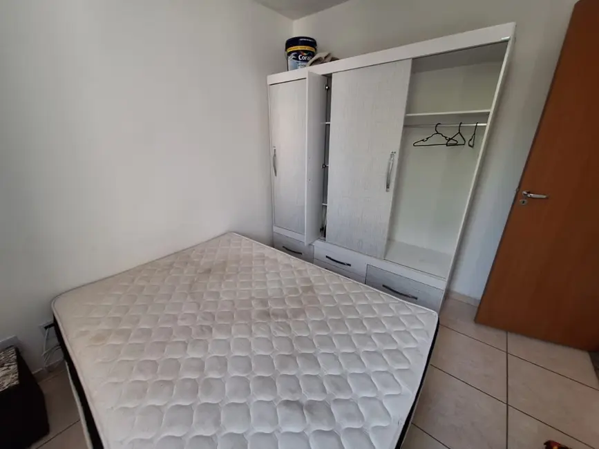 Apartamento com 2 quartos para alugar, 50m2 em Atlântica, Rio Das Ostras - RJ - imagem 7 Foto 7 de Apartamento com 2 quartos para alugar, 50m2 em Atlântica, Rio Das Ostras - RJ