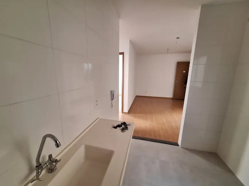 Foto 4 de Apartamento com 2 quartos à venda, 50m2 em Atlântica, Rio Das Ostras - RJ