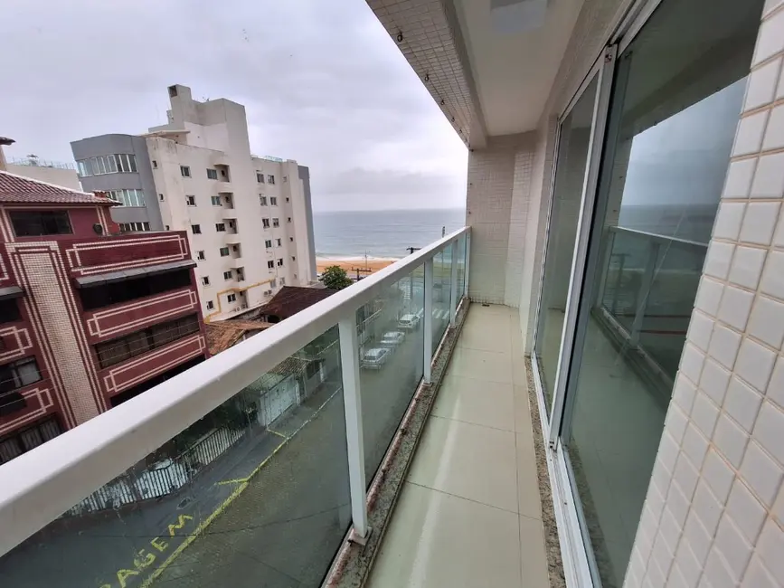 Foto 3 de Apartamento com 3 quartos para alugar, 100m2 em Praia Campista, Macae - RJ