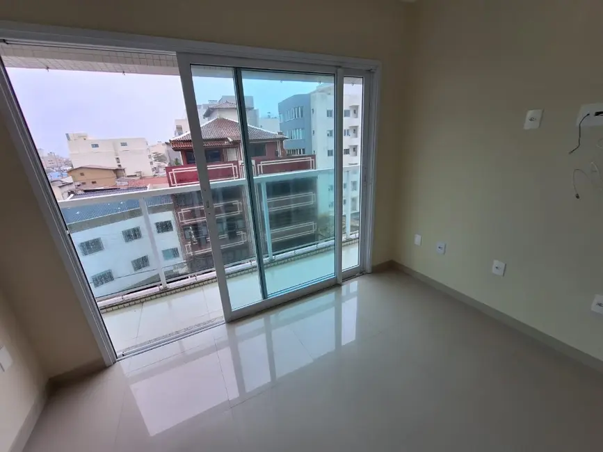 Foto 5 de Apartamento com 3 quartos para alugar, 100m2 em Praia Campista, Macae - RJ