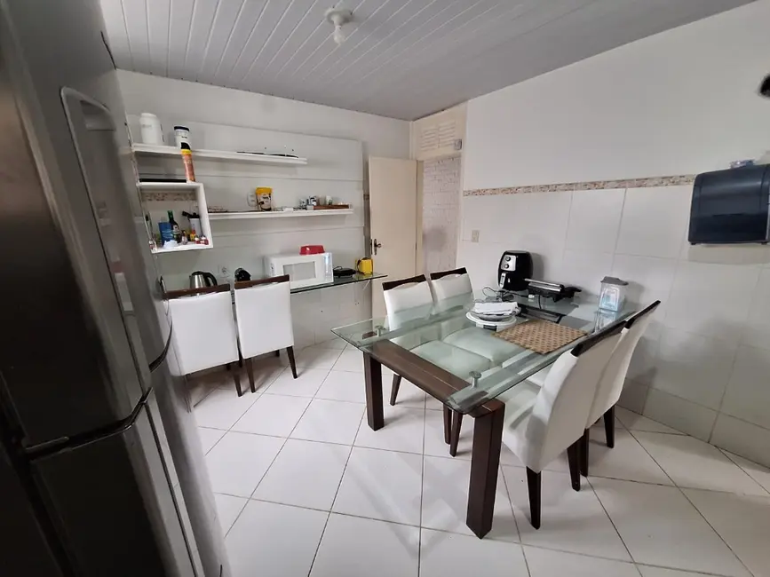 Foto 1 de Casa com 2 quartos à venda, 90m2 em Novo Rio das Ostras, Rio Das Ostras - RJ