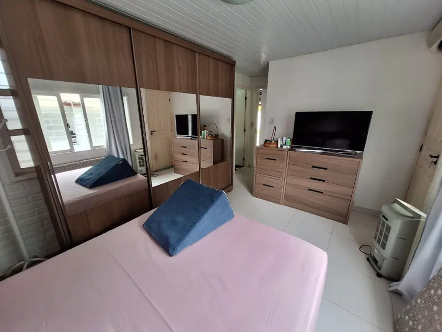 Foto 9 de Casa com 2 quartos à venda, 90m2 em Novo Rio das Ostras, Rio Das Ostras - RJ