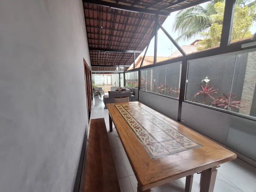 Foto 9 de Casa com 3 quartos à venda, 280m2 em Jardim Mariléa, Rio Das Ostras - RJ