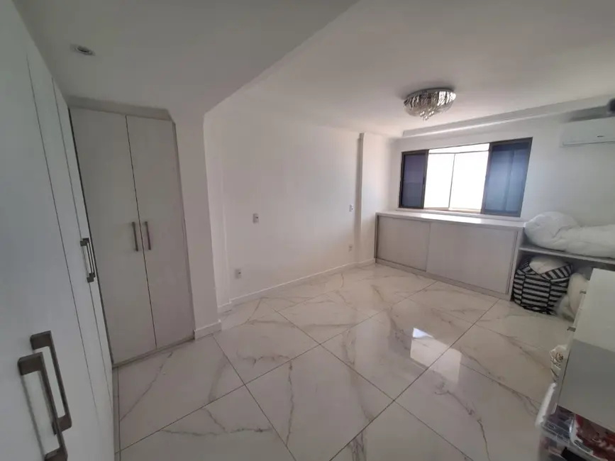 Foto 8 de Apartamento com 3 quartos para alugar, 90m2 em Cavaleiros, Macae - RJ