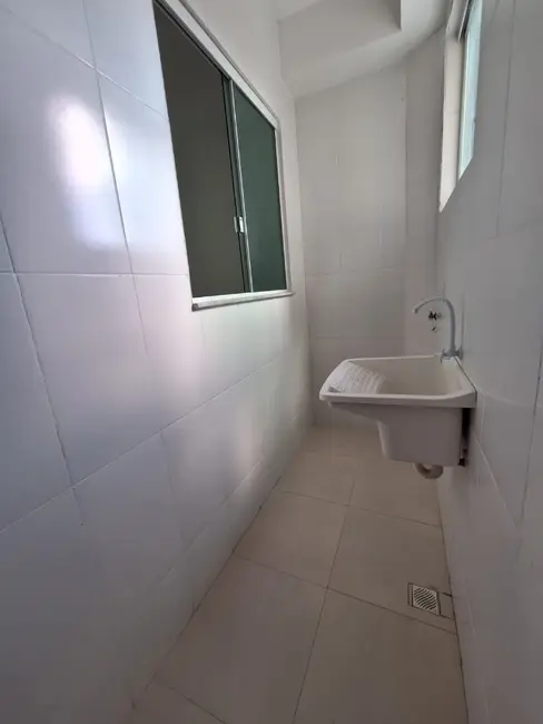 Foto 3 de Apartamento com 3 quartos para alugar, 109m2 em Cancela Preta, Macae - RJ