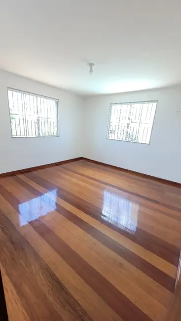 Foto 2 de Casa com 3 quartos para alugar, 230m2 em Riviera Fluminense, Macae - RJ